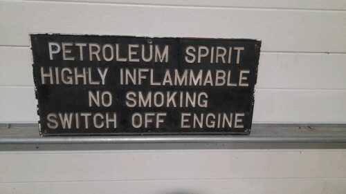 PETROLEUM SPIRIT WARNING SIGN