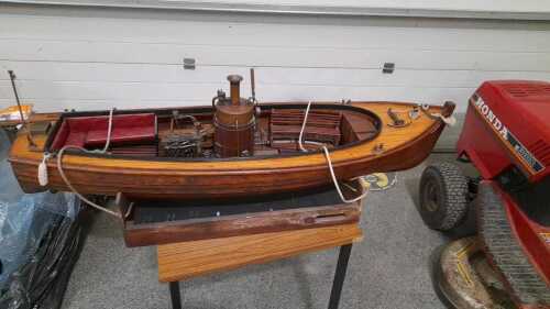 LIVE STEAM BOAT