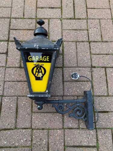 AA GARAGE HANGING LIGHT UP LAMP