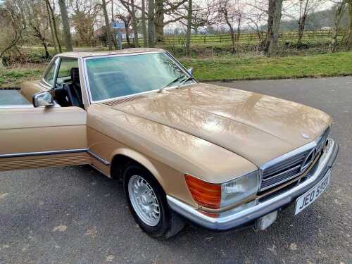 1982 MERCEDES 280SL