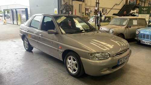 1997 FORD ESCORT GHIA X