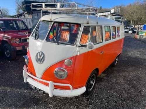 1959 VOLKSWAGEN SPLITSCREEN CAMPER