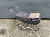 DOLLS PRAM