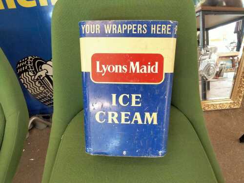 LYONS MAID ICE CREAM CONTAINER