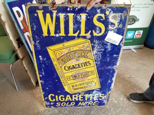 WILLS SIGN